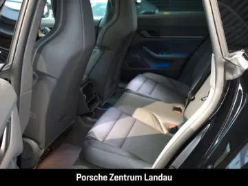 PORSCHE Taycan Sport Turismo BOSE LED-Matrix Panorama