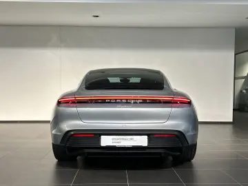 PORSCHE Taycan Surround-View BOSE 20-Zoll Panoramadach