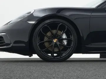 PORSCHE 718 Boxster Style Edition