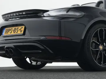 PORSCHE 718 Boxster Style Edition