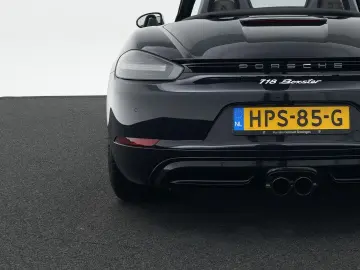 PORSCHE 718 Boxster Style Edition