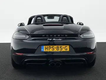 PORSCHE 718 Boxster Style Edition