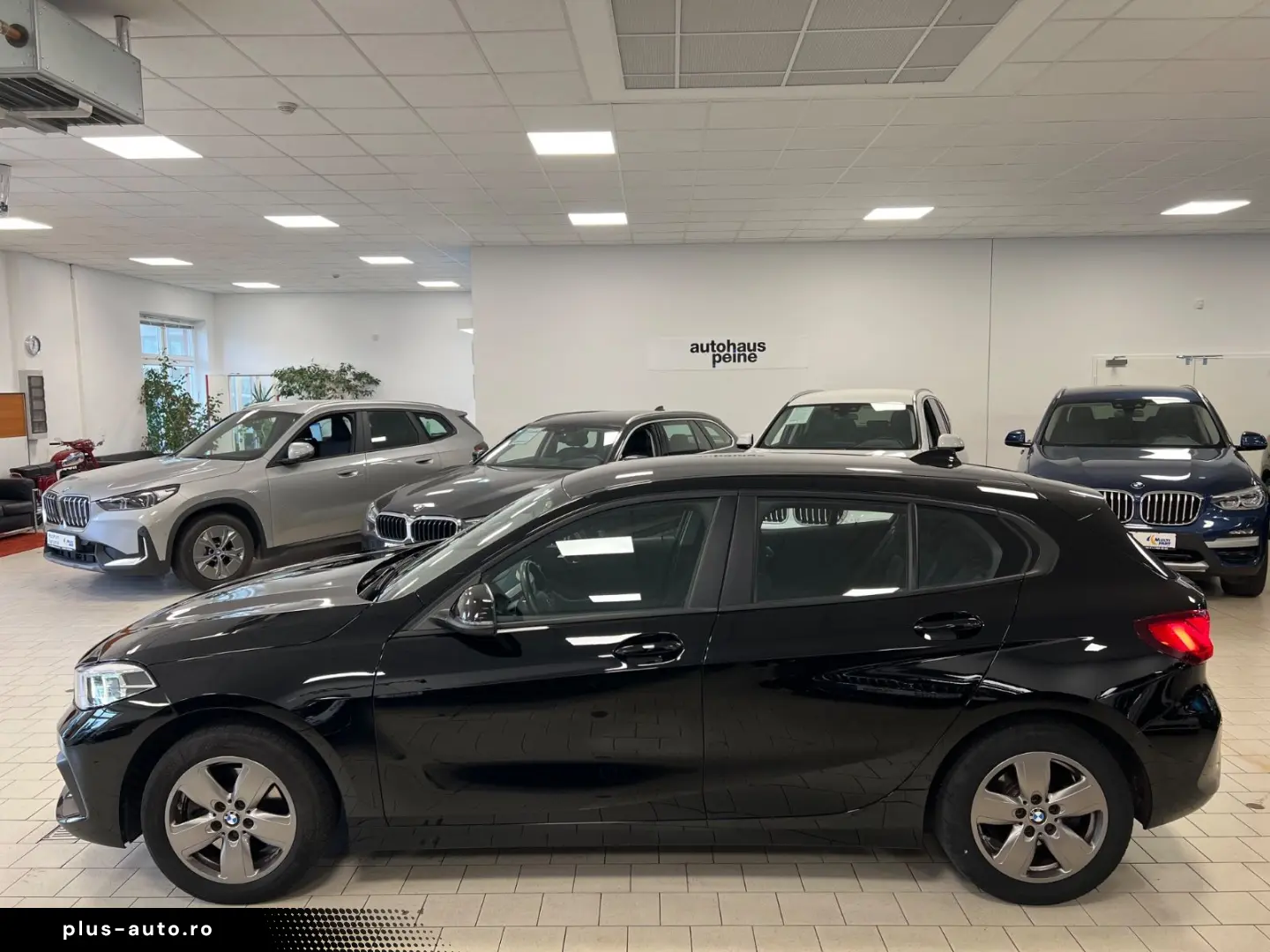 BMW 118i Advantage Aut Navi AHK LenkrHeiz LED WLAN