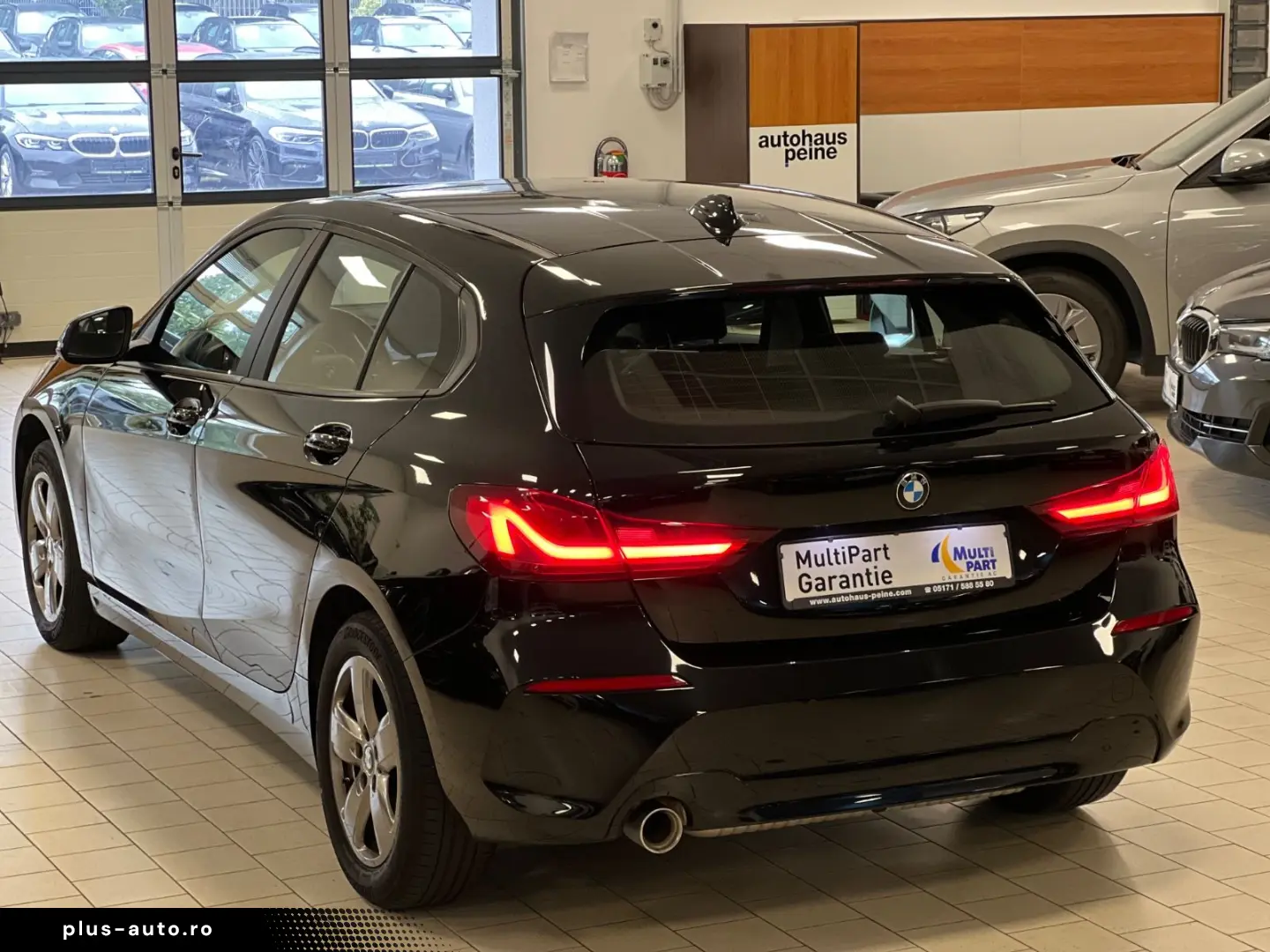 BMW 118i Advantage Aut Navi AHK LenkrHeiz LED WLAN