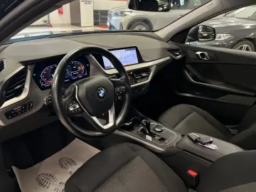 BMW 118i Advantage Aut Navi AHK LenkrHeiz LED WLAN