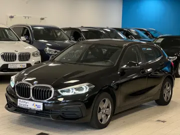 BMW 118i Advantage Aut Navi AHK LenkrHeiz LED WLAN