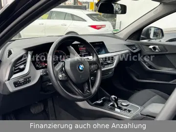BMW 118 1 Limousine Advantage 1.Hand Aut.