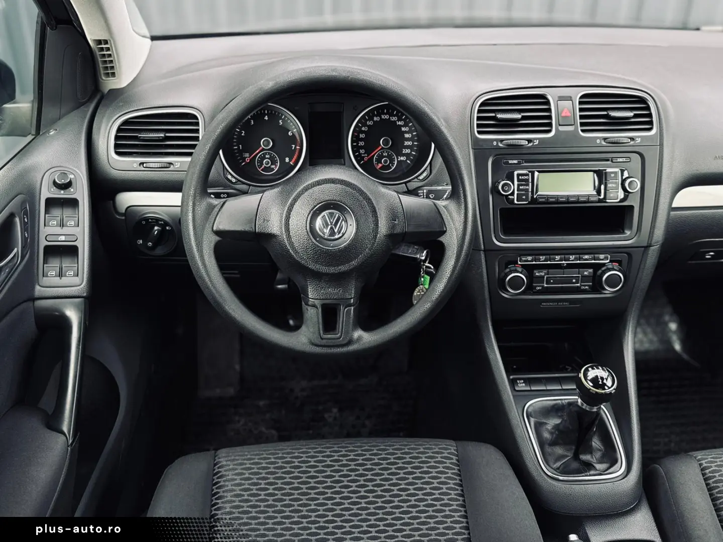 VOLKSWAGEN GOLF VI   FAB 02.2009   1.6 BENZINA 102CP