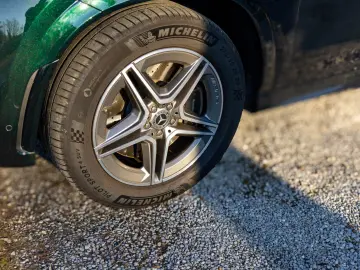 MERCEDES-BENZ 350 e 4MATIC AMG   Pano   360   Trekhaak