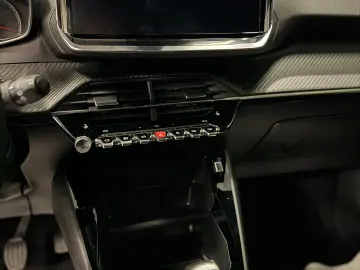 PEUGEOT 2008 SUV STYLE 1.2 PURETECH STT 100 CP