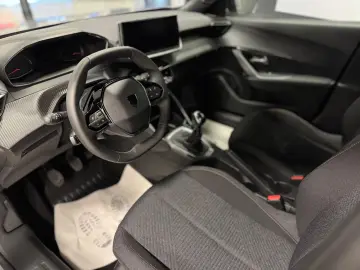 PEUGEOT 2008 SUV STYLE 1.2 PURETECH STT 100 CP