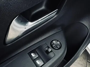 OPEL CORSA   FAB 10.2020   1.5 DIESEL 102CP   EURO 6