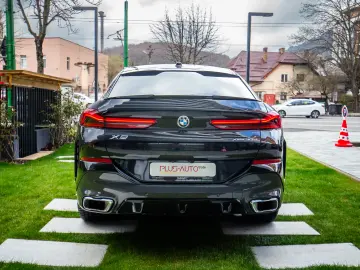 BMW X6 30d xDr. M-Sport Air susp. HK Ic.Glow Pano