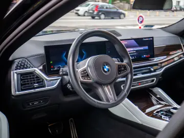 BMW X6 30d xDr. M-Sport Air susp. HK Ic.Glow Pano