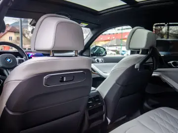 BMW X6 30d xDr. M-Sport Air susp. HK Ic.Glow Pano