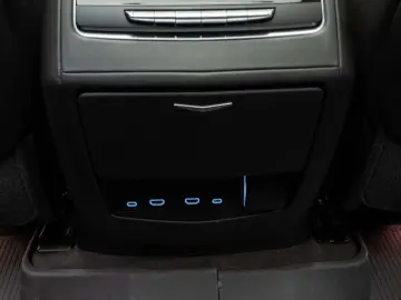 Cadillac Escalade -PREMIUM LUXURY PLATINUM-Autoutilitara N1G