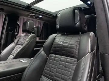 Cadillac Escalade -PREMIUM LUXURY PLATINUM-Autoutilitara N1G