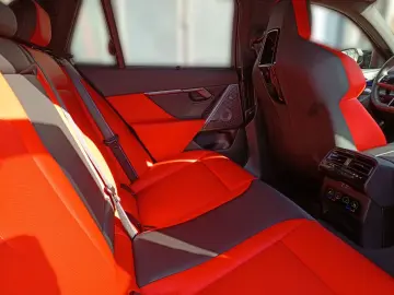 BMW M5 Touring xDrive CARBON BREMSE BOWERS & WILKINS