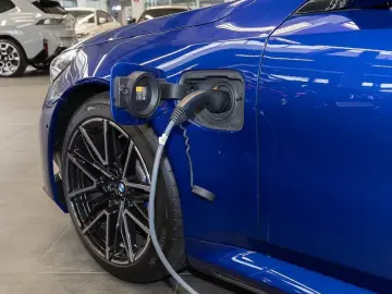 BMW M5 Limousine M Drivers Pano.Dach