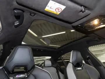 BMW M5 Limousine M Drivers Pano.Dach