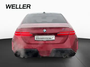 BMW M5 M Driver's Package 360  ACC Pano AHK B&W