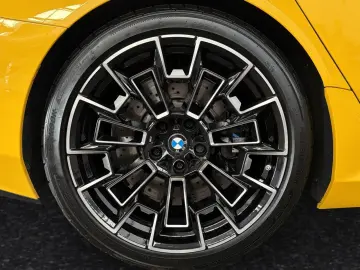 BMW M5 Touring MDriver'sPack. DA&PAProf. B&W