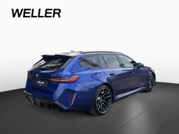 BMW M5 Touring Drivers P. B&W Pano AHK DAPro PAPro