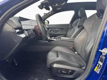 BMW M5 Touring Drivers P. B&W Pano AHK DAPro PAPro