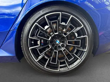 BMW M5 Touring Drivers P. B&W Pano AHK DAPro PAPro