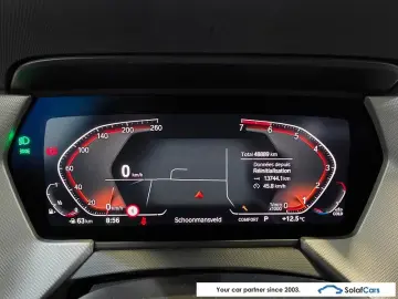 BMW 118 i Aut. LED-Xenon LC-Pro HI-FI Navi KeylessG