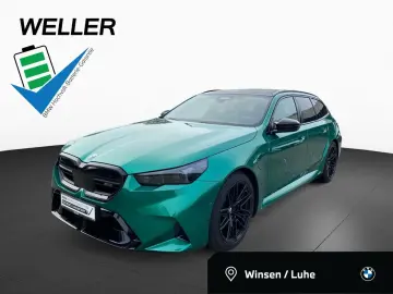 BMW M5 Touring DA-Prof HUD 360  B&W Sitzbel AHK 21