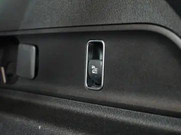 MERCEDES-BENZ GLE 400d AMG 4M 9G LED HUD 360  MMRY B…