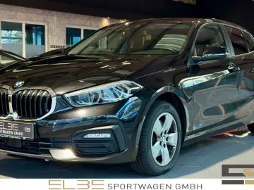 BMW 118i Advantage LED-LICHT SHZ KAMERA STAU-ASSIST