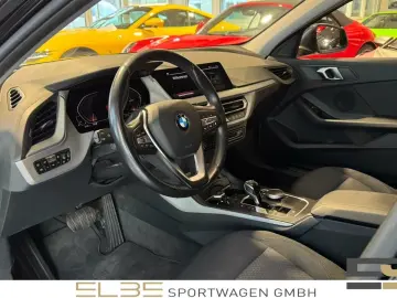 BMW 118i Advantage LED-LICHT SHZ KAMERA STAU-ASSIST