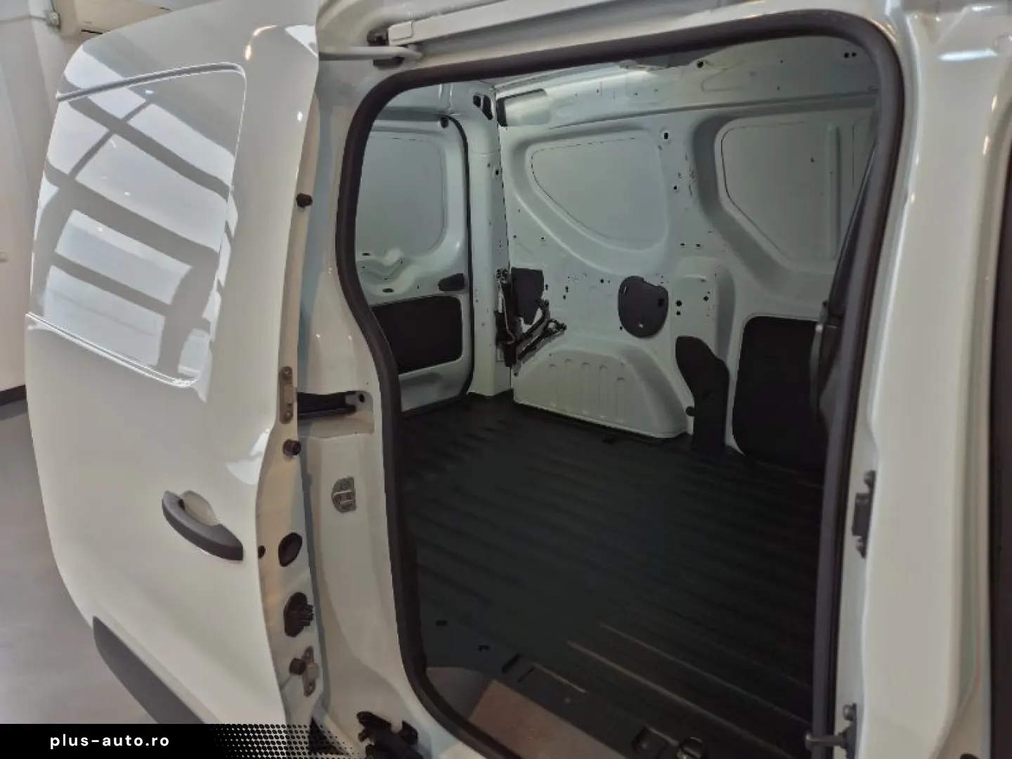 RENAULT EXPRESS 1.3 TCe 100 Confort