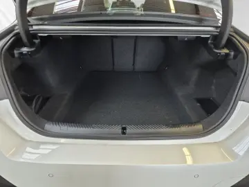 BMW 520i Limousine M Sport AHK 20 LMR Autobahnass.