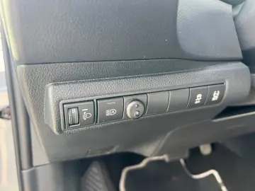 TOYOTA Corolla Hybrid 1.8 Comfort ACC Mehrzonenklima DA