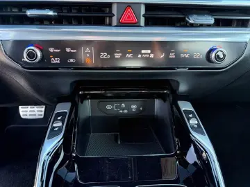 KIA Sorento PE 1.6T HEV AWD Platinum Glasdach 7-Sitz