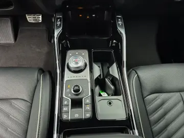 KIA Sorento Platinum 1.6 T-GDI Plug-in Hybrid AWD