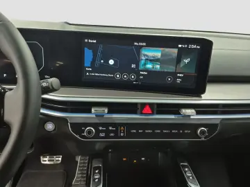 KIA Sorento Platinum 1.6 T-GDI Plug-in Hybrid AWD