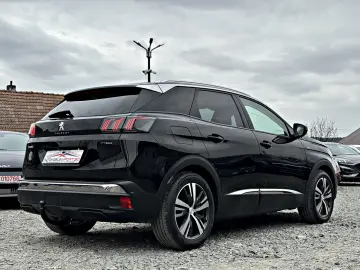 PEUGEOT 3008 Plug-in Hybrid Allure Pack