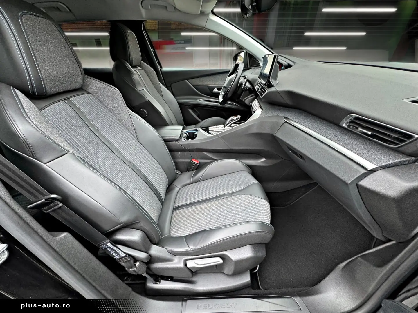 PEUGEOT 3008 Plug-in Hybrid Allure Pack