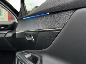 PEUGEOT 3008 Plug-in Hybrid Allure Pack