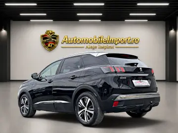 PEUGEOT 3008 Plug-in Hybrid Allure Pack