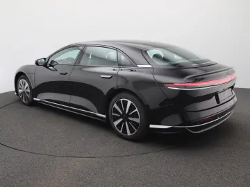 LUCID Air Pure AWD