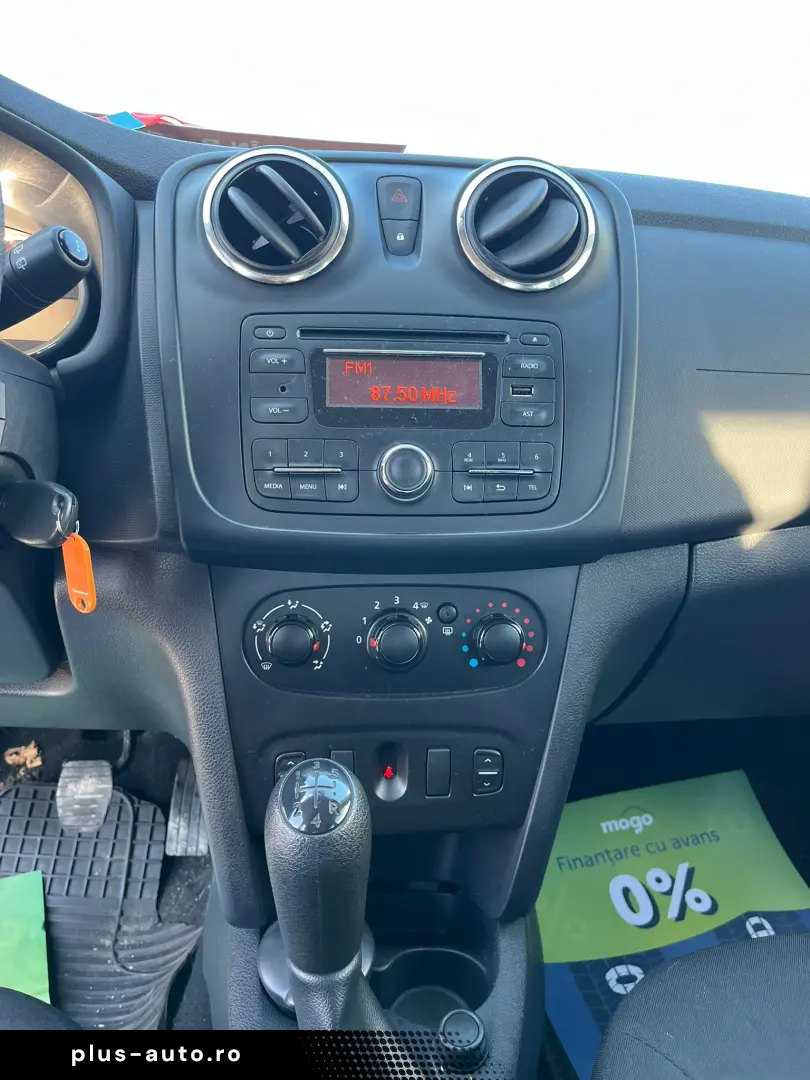 DACIA SANDERO AMBIANCE