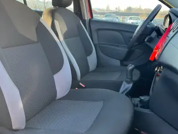 DACIA SANDERO AMBIANCE