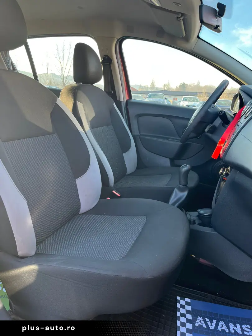 DACIA SANDERO AMBIANCE