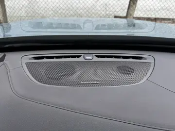 Volvo XC90 T8 408CP Plug In Hybrid R Design