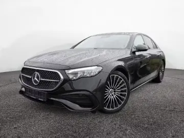 Mercedes-Benz E 200 4M AMG-Sport Super Pano Night